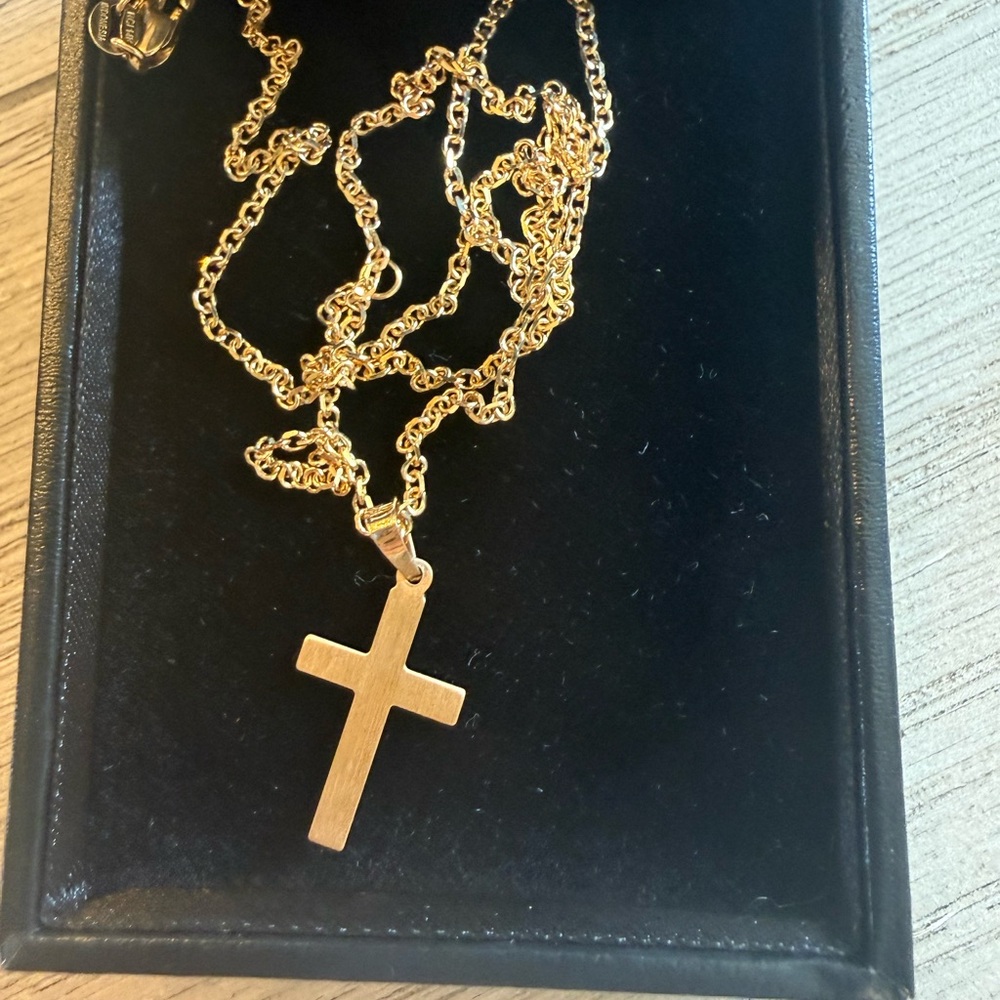 Gold Cross Pendant Necklace